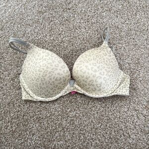 Victoria’s Secret pink brand white leopard push up bra with adjustable straps